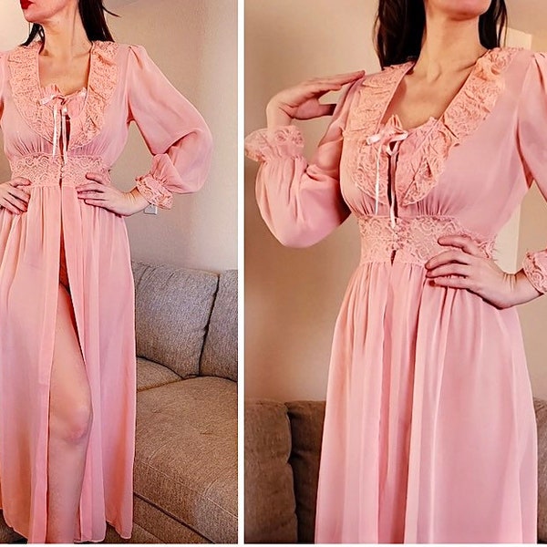 Vintage 1940s Debonair Pink Sheer Peignoir/Robe/Dressing Gown, M/L mit Büste bis 42" rund