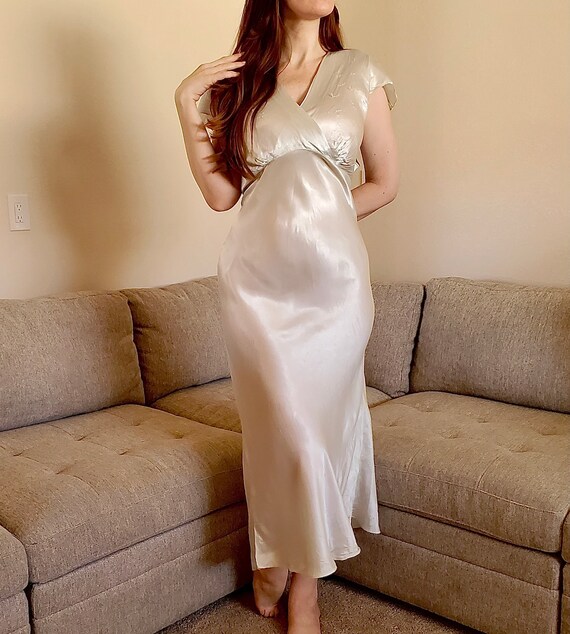 1930s Vintage Satin Blue Bias Cut Nightgown/Night