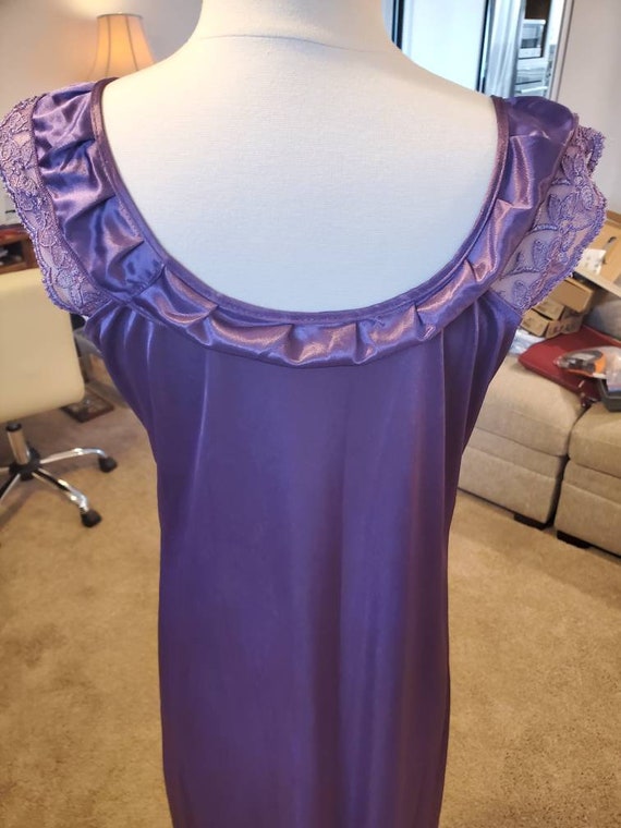 1960s Purple Long Sleeveless Nightgown & Short Sl… - image 8
