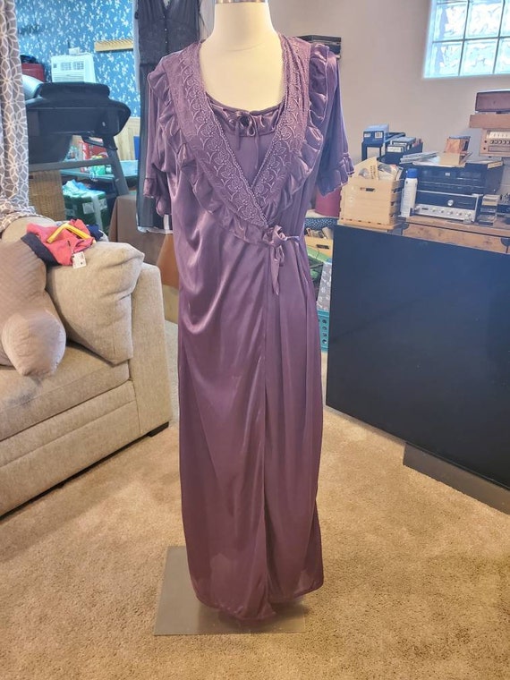 1960s Purple Long Sleeveless Nightgown & Short Sl… - image 1