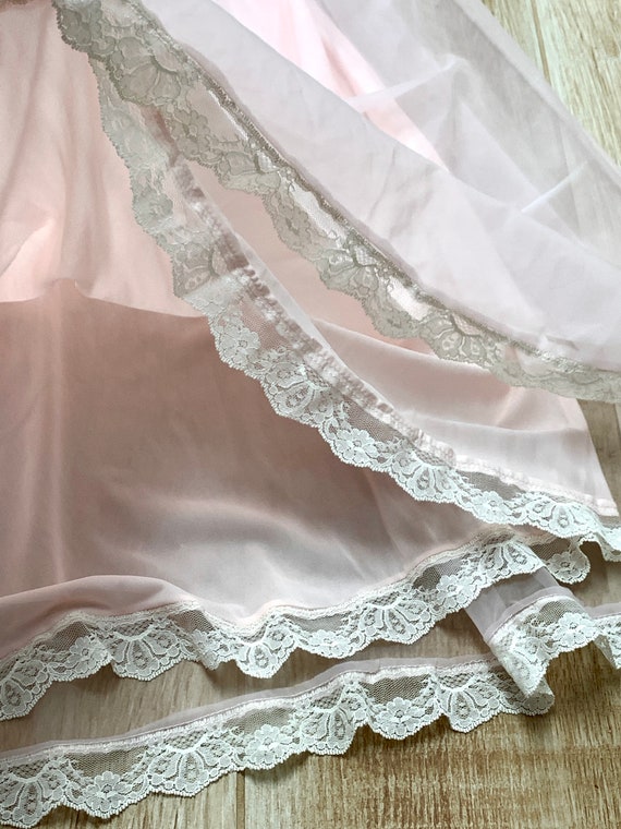 Vintage Peignoir Robe by Lucie Ann Claire Sandra … - image 10