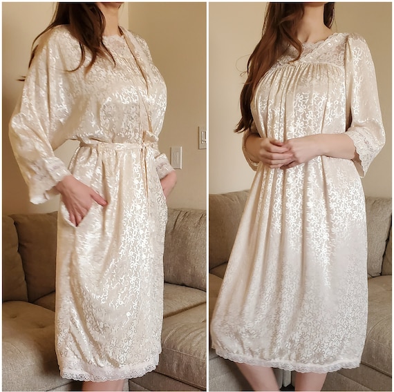 Vintage Dior Le Connaisseur Nightgown & Robe Set … - image 2