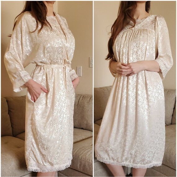 Vintage Dior Le Connaisseur Nightgown Robe Set LARGE Ivory Lace Trimmed Bridal Luxurious Gift Old Hollywood Etsy UK