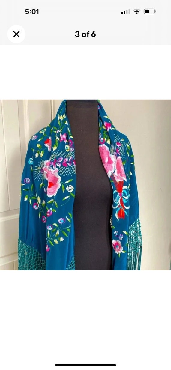 Vintage Spanish Style Teal Silk with Pink Embroide