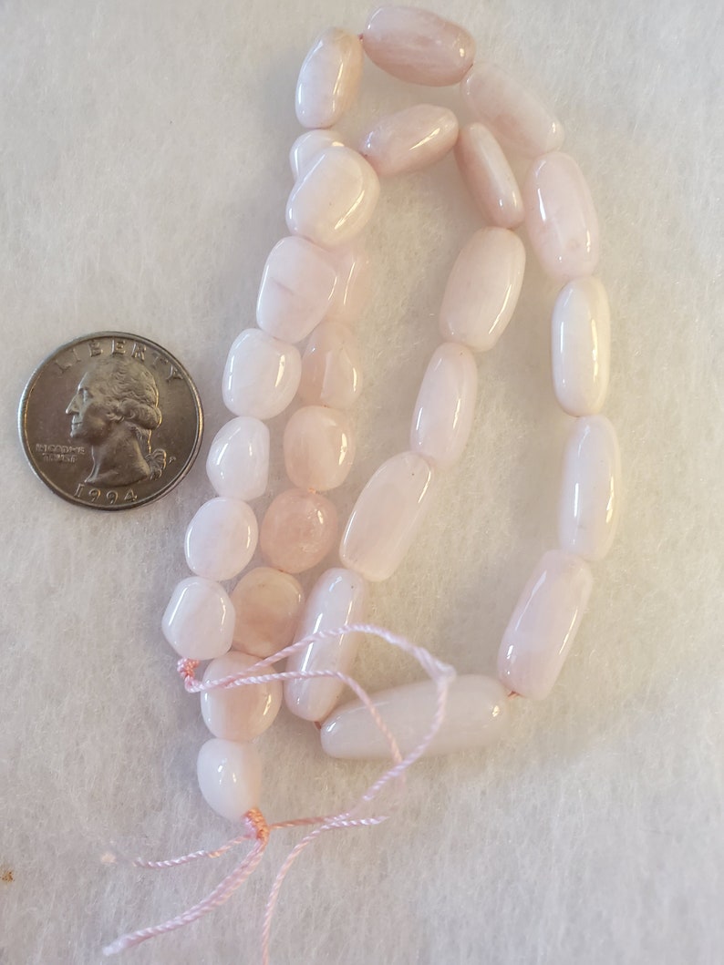 AA Rare natural lilac lavender pink color Genuine AA Kunzite crystal Graduated Beads 240 Carats