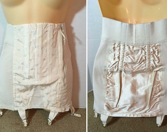 Vintage Adonna-gordel met open onderkant. Maat 28, stijl #5018