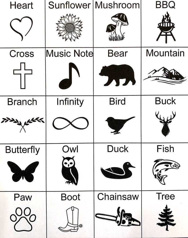 Pu&ograve; includere: Un foglio di design grafico in bianco e nero con 20 immagini diverse. Le immagini includono un cuore, un girasole, un fungo, un barbecue, una croce, una nota musicale, un orso, una montagna, un ramo, un simbolo di infinito, un uccello, un cervo, una farfalla, un gufo, un'anatra, un pesce, un'impronta di zampa, uno stivale, una motosega e un albero.