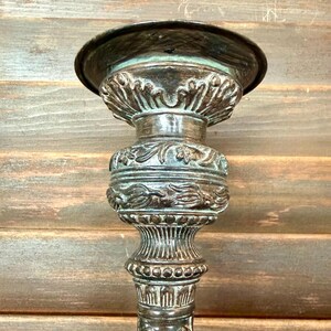 Antique Style Baroque Candlestick Holder or Plant Pedestal featuring Figural Faces and Ornate Details, bild 8