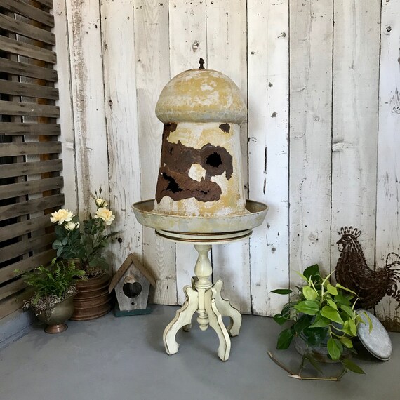 Huge Rusty Metal Feeder - Waterer | 21x18 | Naturally Weathered Patina |  Rustic Garden or Farmhouse Shabby Decor | Rustic Succulent Planter - Etsy
