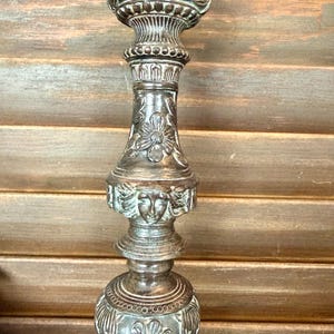 Antique Style Baroque Candlestick Holder or Plant Pedestal featuring Figural Faces and Ornate Details, bild 17