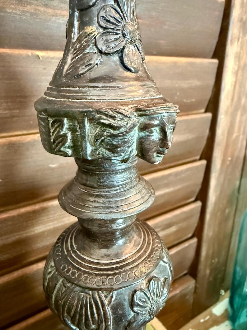 Antique Style Baroque Candlestick Holder or Plant Pedestal featuring Figural Faces and Ornate Details, bild 9