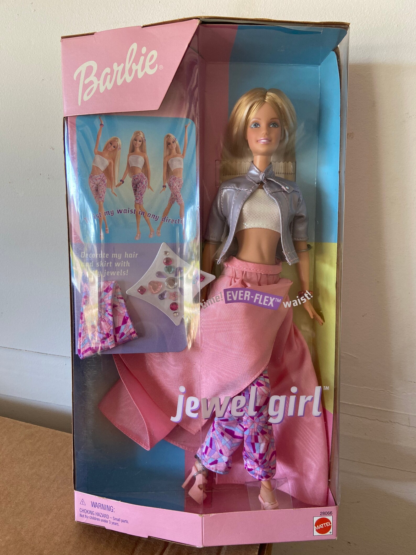 2000 JEWEL GIRL Barbie Doll Everflex Waist 28066 Condition is new