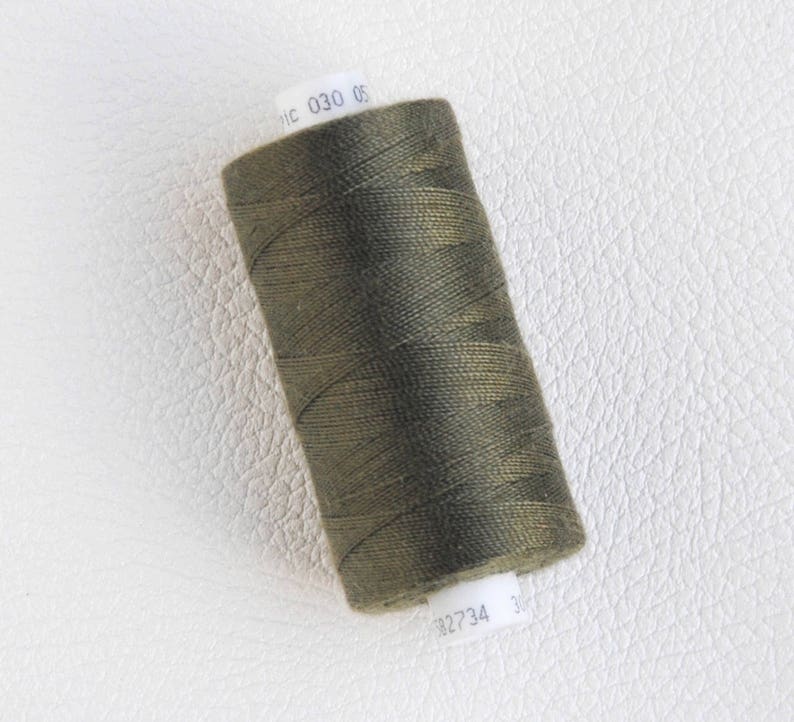 Small coil special strong thread for jeans and leather 300 meters