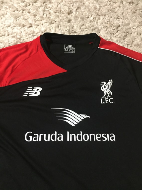 liverpool warm up shirt