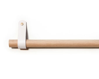 Single Leather Curtain Pole 0-720cm / 0-283.5" (Natural Oak, Walnut, Beech, Black, White)