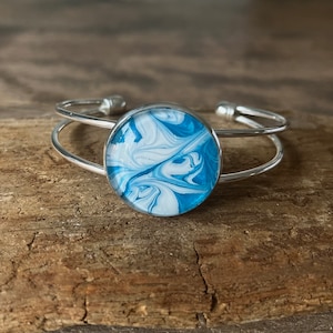 Fluid art jewelry best sale