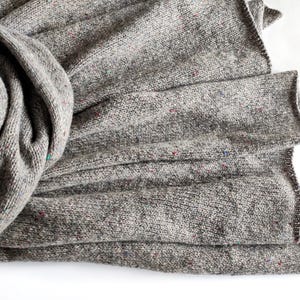 Knitted merino grey-beige scarf, men&#39;s scarf, women&#39;s scarf, grey merino stola, knitted merino wrap, taupe wool scarf, grey tweed wool wrap