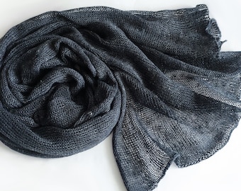 Knitted dark-blue linen scarf, navy blue lace scarf, summer scarf, knit blue linen stola, women's scarf, knit blue linen wrap, men's scarf