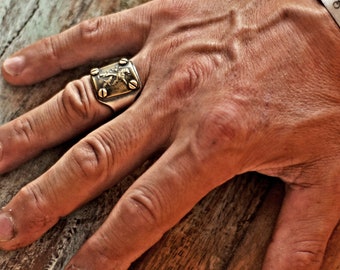 Anillo vintage, anillo medieval, anillo tallado, anillo masculino