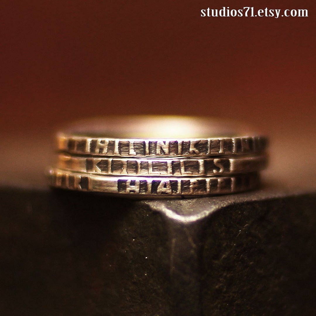 Anillo de nombre, anillo de plata fino, anillo de fecha, anillo