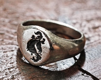 Oxidized Sterling Silver decorated horse torso Signet Ring - Vintage Style