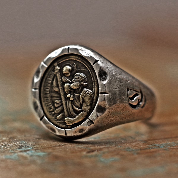 vintage ring, medieval ring, carved ring, menly ring, mens ring, crest ring, signet ring, saint ring, Saint Christopher, rustic ring