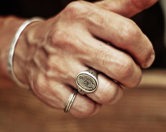 Medieval wood cut inspired crossed fingers silver ring, recommended as a charm ring