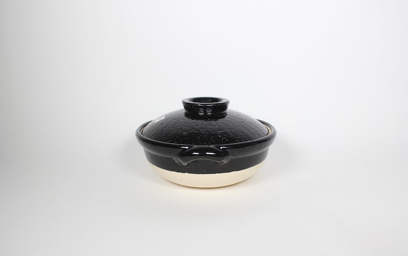 Japanese Iga-yaki Donabe Cooking Pot, Black image 3