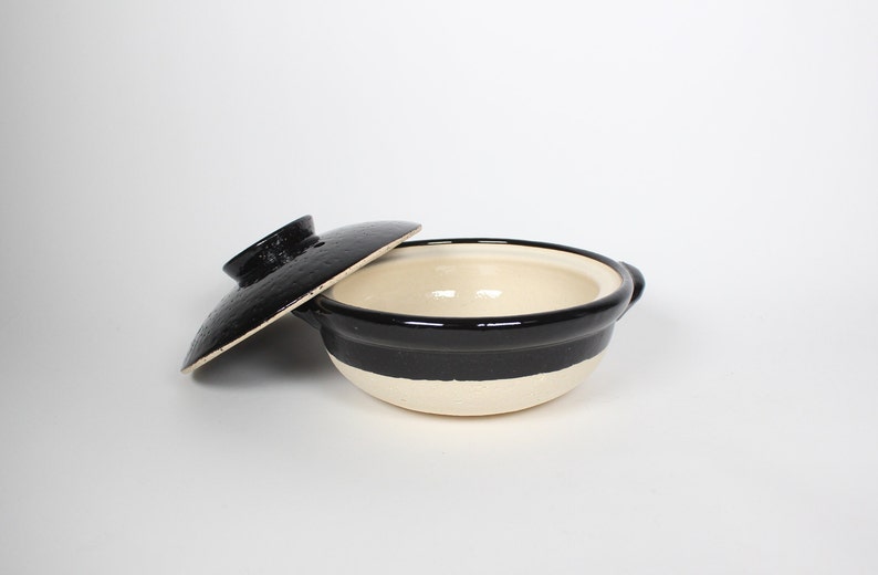 Japanese Iga-yaki Donabe Cooking Pot, Black image 6