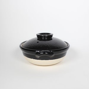 Japanese Iga-yaki Donabe Cooking Pot, Black image 5