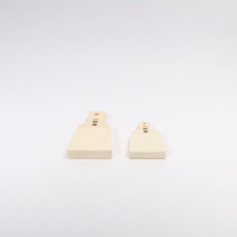 EarthenArchive Wasabi Grater - Thumbnail 2