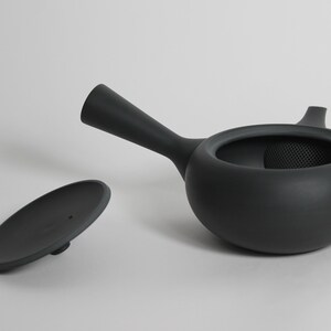 Japanese Azmaya oval ceramic teapot image 3