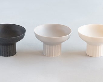 Japanese Porcelain Monotone Koudai Bowl
