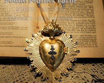 Bright Gold Sacred ExVoto Heart Locket Ornament
