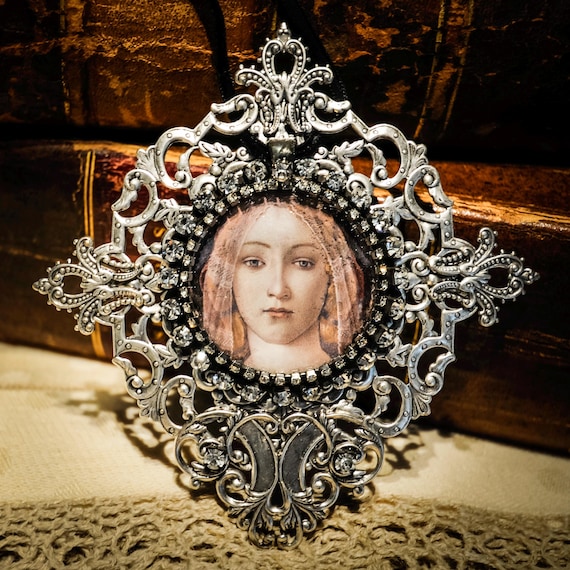 Handmade Renaissance Magnet Ornament