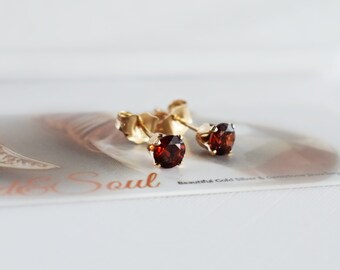 4mm Garnet Studs - Garnet Gold Studs - Garnet Stud Earrings - Stud Earrings - 4mm Stud Earrings - January Birthstone