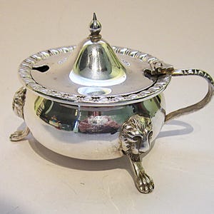 Antique Silver-plated Mustard Pot Bowl with Lion Faces and Feet.