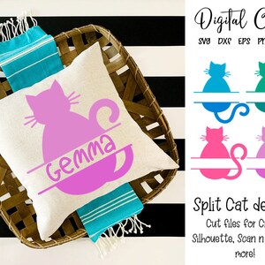 Op de afbeelding: Een roze katten-silhouet met de naam "Gemma" die in tweeën is gesplitst, met de bovenste helft van de kat boven de naam en de onderste helft eronder. De kat bevindt zich op een wit kussen met een blauw-wit gestreepte handdoek erachter. De afbeelding is een digitaal ontwerp voor snijmachines.