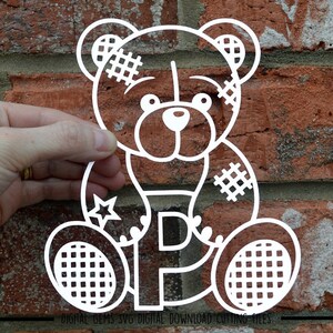 Teddy Bear letra P com corte de papel svg / dxf / eps / arquivos e modelos imprimíveis em pdf / png para corte manual. Download. Uso comercial ok.