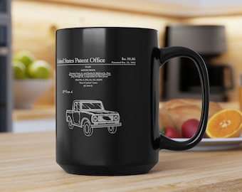 International Harvester IH Scout 80/800 - US patent drawing - Black Mug 15oz