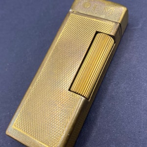 Rare Vintage Dunhill Fluid Fill Lighter