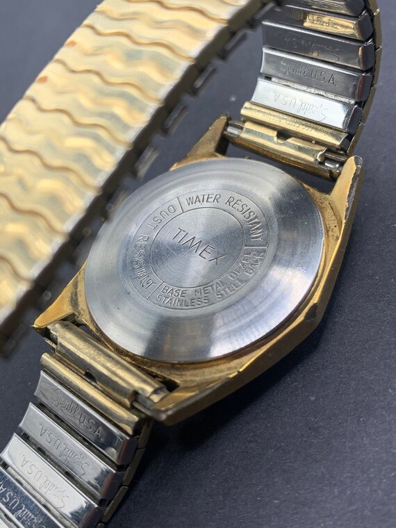 Manual wind Timex Watch Gem