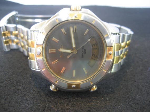 seiko quartz sports 100