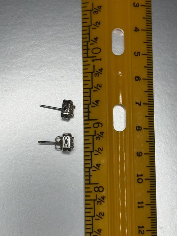 10k Solid Gold Earrings View 6