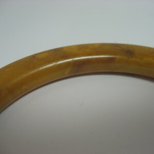 Antique Vintage Bakelite Butterscotch Amber chunky bangle bracelet image 4