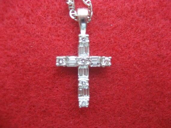 Extraordinary 14K white gold and diamonds cross w… - image 1