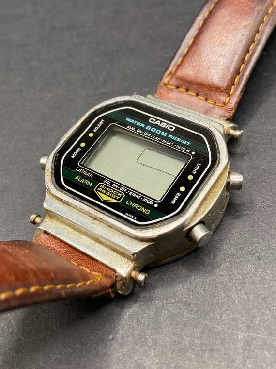 Casio 240 dw-5200