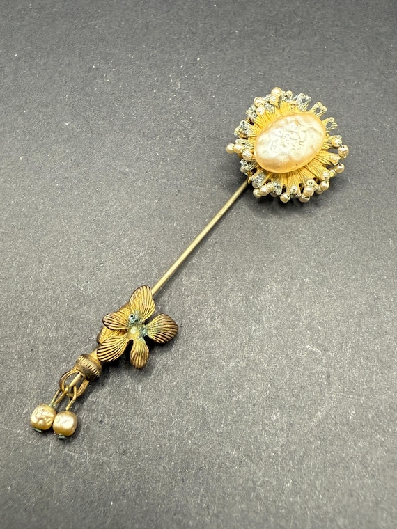 Miriam Haskell Brooch - image 1