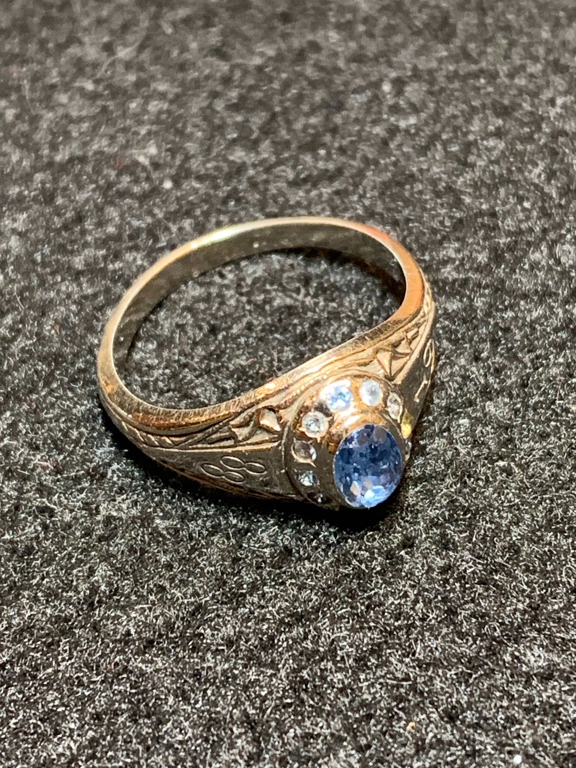 10K Gold Ring