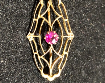 Antique 10K Yellow Gold Brooch
